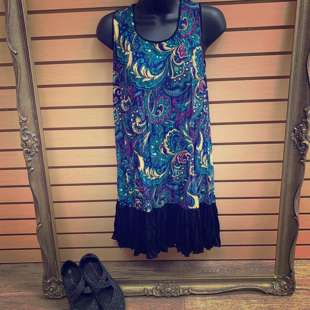 Great used condition, PAPA FASHION dress, size L.